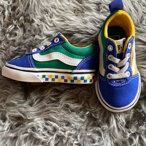 VANS Toddler size 4. Brand New, Never Worn. Elastic laces for easy slip on!